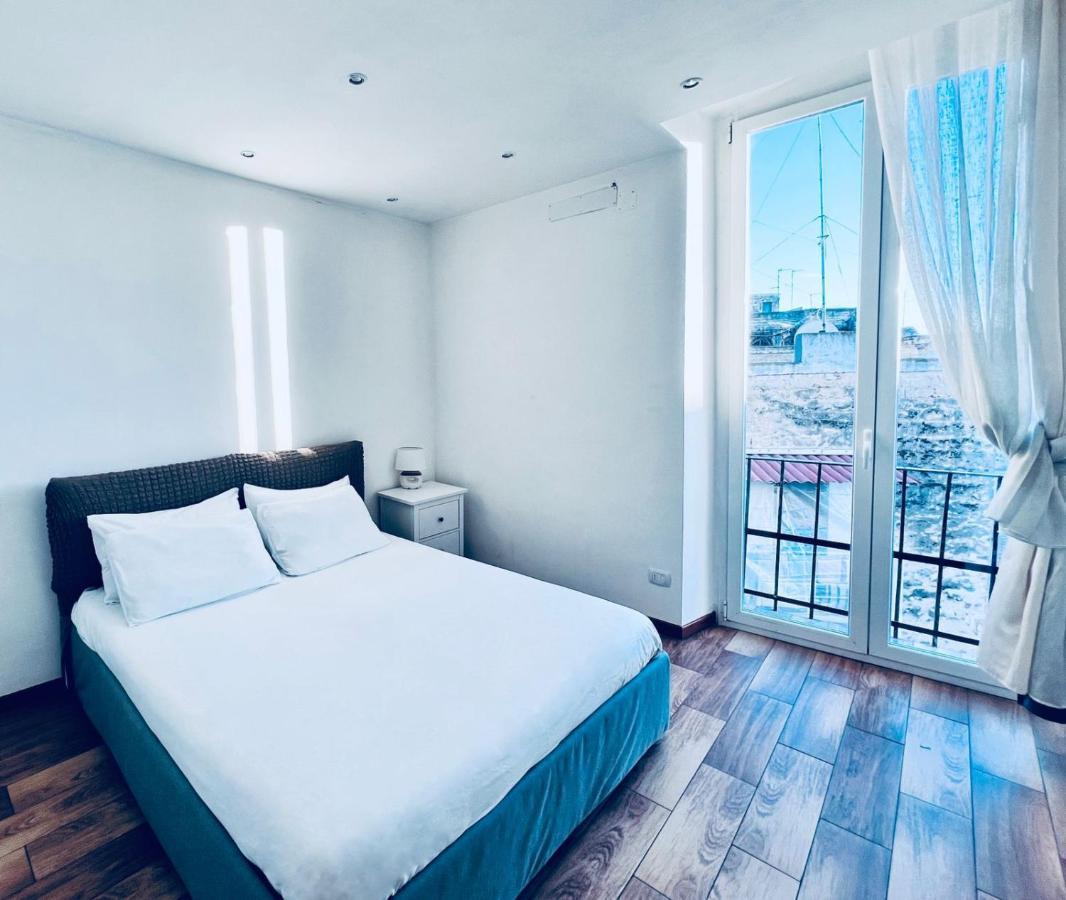 Castle Suite Bari Luaran gambar