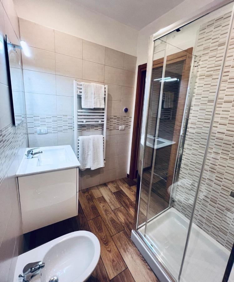 Castle Suite Bari Luaran gambar